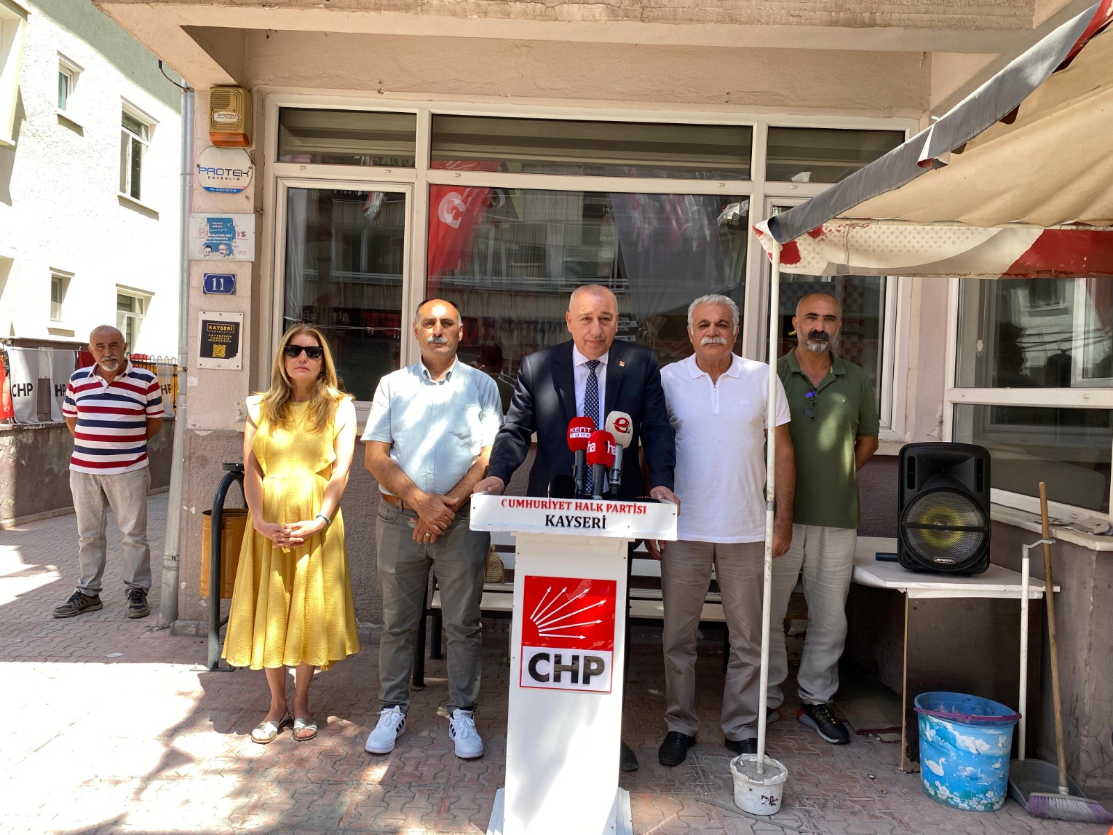 CHP Kayseri İl Başkanvekili Aslanhan, “Liyakatsiz atamalar ile eğitim sistemimiz yerle bir edilmiştir”